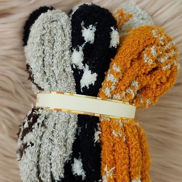 Brand New "HELLO AUTUMN" LADIES COZY CREW SOCKS- 3CT - Picture 4 of 4